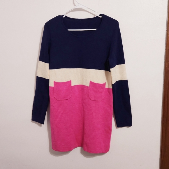 Wool Colorblock Long Sleeved Sweater Mini Dress with front pockets.  Size M. - Picture 1 of 5